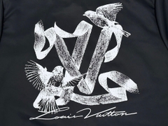 Áo Khoác Louis Vuitton Doves Coaches (Black) [Mirror Quality]
