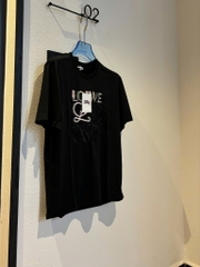 Áo Thun Loewe Logo Relaxed-Fit (Black) [Mirror Quality]