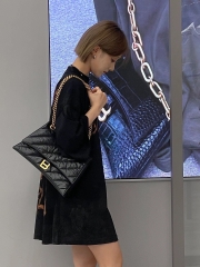 Áo Thun Balenciaga BLCG Heavy Metal (Black) [Mirror Quality]