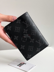 Ví Louis Vuitton Passport Monogram (Grey) [Mirror Quality]