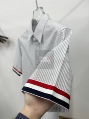 THOM BROWNE SHIRT - Áo sơ mi Thom Browne Medium Grey Cotton (Sọc tay ngắn) [Mirror Quality]