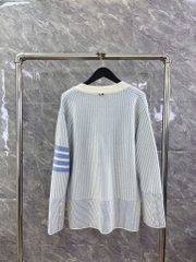 ÁO CARDIGAN THOM BROWNE TB STRIPE (BABY BLUE)
