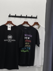 BALENCIAGA TEE - Áo Blcg Language (Black) [Mirror Quality]