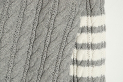 THOM BROWNE CARDIGAN - Áo TB 4 bar V-NECK Cable Knit (Grey) [Mirror quality]