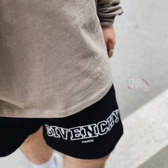 GIVENCHY SHORTS - Quần Ngắn GVC Boxy Embroidered Logo (Black) [Mirror Quality]