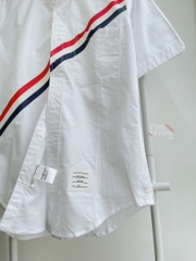 THOM BROWNE SHIRT - Áo sơ mi Thom Browne Printed Diagonal Strip Straight (White) [Mirror Quality]