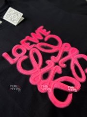 LOEWE TEE - Áo Thun Loewe Neon Embroidered Logo (Black) [MIRROR QUALITY]