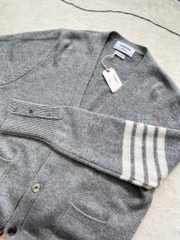 THOM BROWNE CARDIGAN - Áo khoác TB Cashmere Crewneck Pullover (Grey) [Mirror quality]