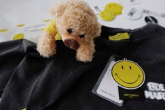 Áo Thun Croptop 13De Marzo Broken Pin Badge Bear (Black) Best Quality