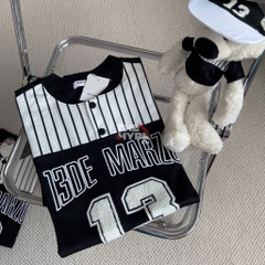 13DE MARZO TEE - Áo Thun Bear Baseball Fan (Đen) Best Quality