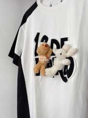 13DE MARZO TEE - Áo Thun Bear Hook & Loop Coconut Milk (White)
