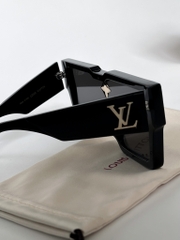 Kính Louis Vuitton Cyclone (Black) [Mirror Quality]