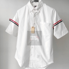 ÁO SƠ MI THOM BROWNE TB ARMBAND SLEEVED OXFORD (SỌC TAY NGẮN - TRẮNG)