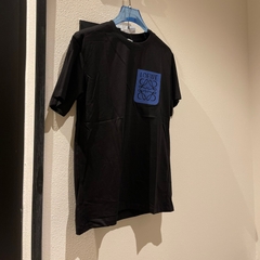 Áo Thun Loewe Blue Patch (Black) [Mirror Quality]
