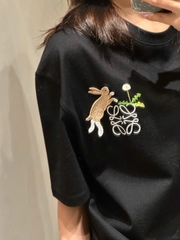 ÁO THUN LOEWE BUNNIES ANAGRAM (BLACK)