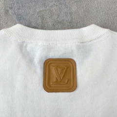 ÁO THUN LOUIS VUITTON LV VVN PATCH BROWN (WHITE)