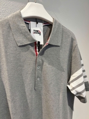 ÁO POLO THOM BROWNE 4 BAR STRIPE (GREY)
