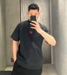 ÁO THUN BALENCIAGA BLCG RED LAUREL (BLACK)