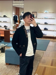 ÁO CARDIGAN LOUIS VUITTON SIGNATURE (BLACK)