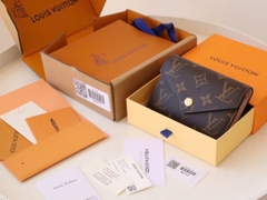 LOUIS VUITTON WALLET - Ví LV Victorine Monogram (Rose) [Mirror Quality]
