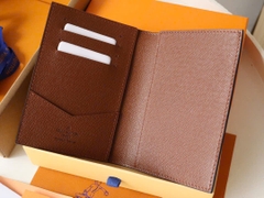 Ví Louis Vuitton Passport Monogram (Brown) [Mirror Quality]