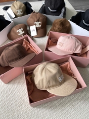 NÓN MIUMIU CAP (BEIGE)