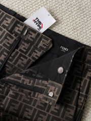 QUẦN SHORTS FENDI FABRIC (BROWN)