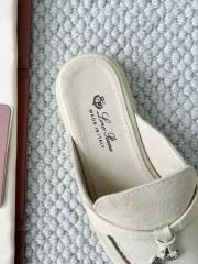 GIÀY LOAFER LORO PIANA CHARM (BEIGE)