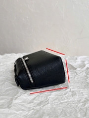 TÚI LORO PIANA EXTRA POCKET L19 GRAINED CALFSKIN (Black)