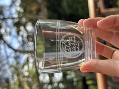 LY TRÀ THUỶ TINH KHẮC THƯ PHÁP