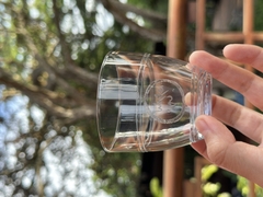 LY TRÀ THUỶ TINH KHẮC THƯ PHÁP