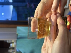 LY TRÀ THUỶ TINH KHẮC THƯ PHÁP