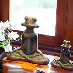 TƯỢNG PHI CÓC TÍNH