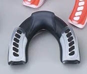 BẢO HỘ RĂNG MÀU 3 LỚP TBEST