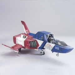 MÔ HÌNH 1/35 CORE FIGHTER
