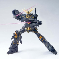 MG 1/100 UNICORN GUNDAM 02 BANSHEE
