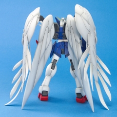 MG 1/100 WING GUNDAM ZERO EW