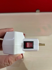 Chuôi đèn liền phích công tắc ĐQ LH E27 SW