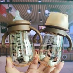 Bình sữa Miu miu có tay cầm, chia vạch chống sặc cho bé [BH: None]