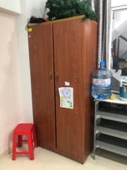 [Hàng cũ] Tủ gỗ đựng quần áo 200 x 90 x 55 (cm) [Còn mới 95%, trày mặt bên như hình, cần thanh lý bán rẻ] / pktn sale
