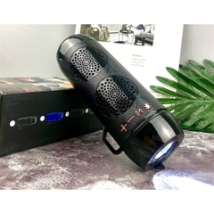 Loa bluetooth J18 có đèn pin và dây đeo [BH 3 tháng]