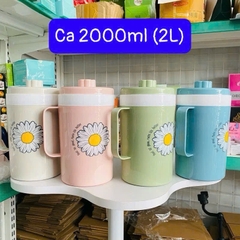 Ca / Bình nhựa HOA CÚC chứa nước có nắp size khủng 2 LÍT [BH: NONE]