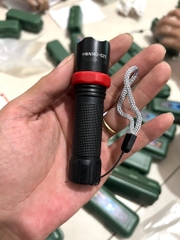 Đèn pin mini police 521 siêu sáng có dây đeo hộp xanh lá [BH 1 tuần]