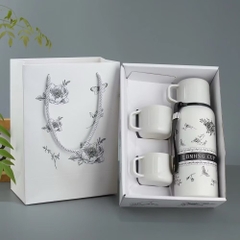 Hộp quà tặng bình giữ nhiệt 600ml kèm 3 ly hình Hoa sang trọng phối đen trắng [BH: NONE]
