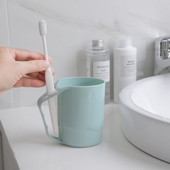 Ly ca đựng nước và bàn chải đánh răng cho bé / pktn sale