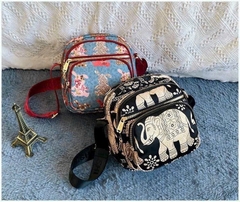 Túi đeo chéo vải dù họa tiết Vintage đi chơi, du lịch chống nước nhiều ngăn [BH: NONE] 1l9a2