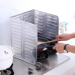 Miếng chắn văng dầu mỡ MÀU BẠC cho bếp gas [BH: NONE]