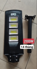 Đèn pha led năng lượng mặt trời 200w D21 siêu sáng Solar Light [BH 6 tháng]