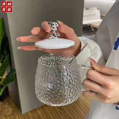 Ly đựng nước thuỷ tinh nắp gấu kèm muỗng / ống hút 500ml siêu sang [BH: NONE]