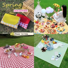 Thảm cắm trại, đi phượt, picnic phong cách INS (1.5m x 2m) bạt chống thấm nước có quai xách xếp gọn
